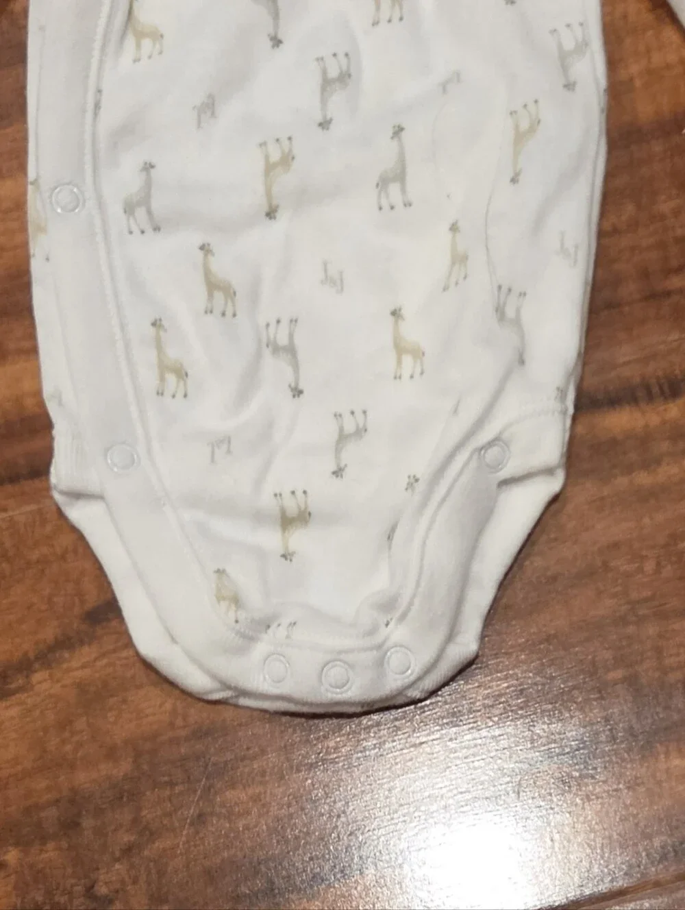 Janie and Jack NWT/EUC Newborn Giraffe Footie, Bodysuit, Pants, Reversible Bib